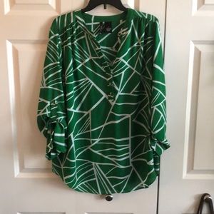 New Direction 1X green and white tunic
